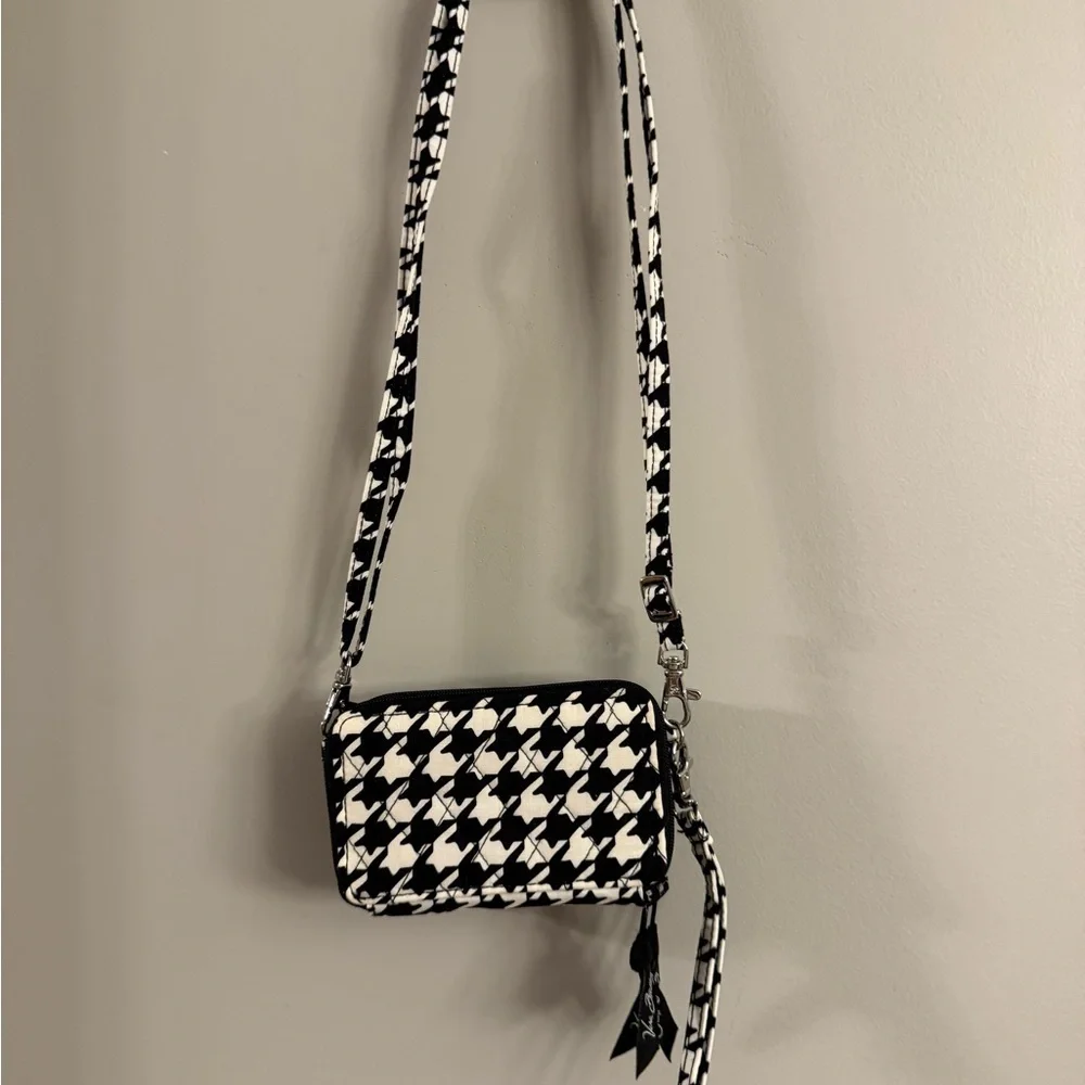 Vera Bradley RFID All-in-One Crossbody Wristlet Wristlet Black White Houndstooth
